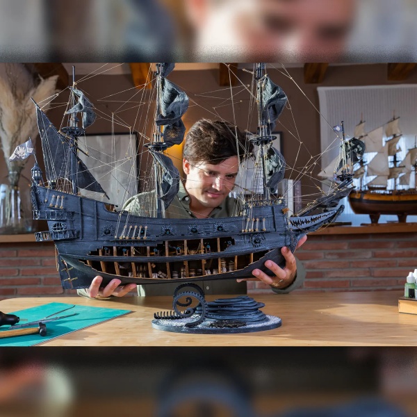 1/50 The Flying Dutchman Ahşap Gemi Maket Kiti