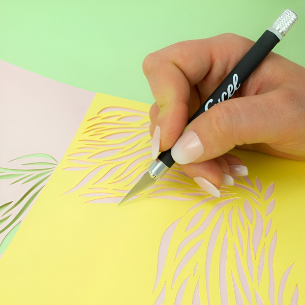 K-1 Siyah Tutma Yataklı Kretuar Bıçağı, Emniyet Kapaklı