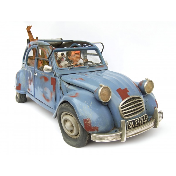 The Bohemian, Renkli El Boyaması, Dekortif Figür 37 x 16 x 18 cm