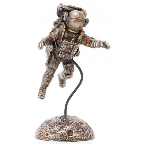 Uçan Astranot Figürü, El Boyaması 8x10x15,5 cm