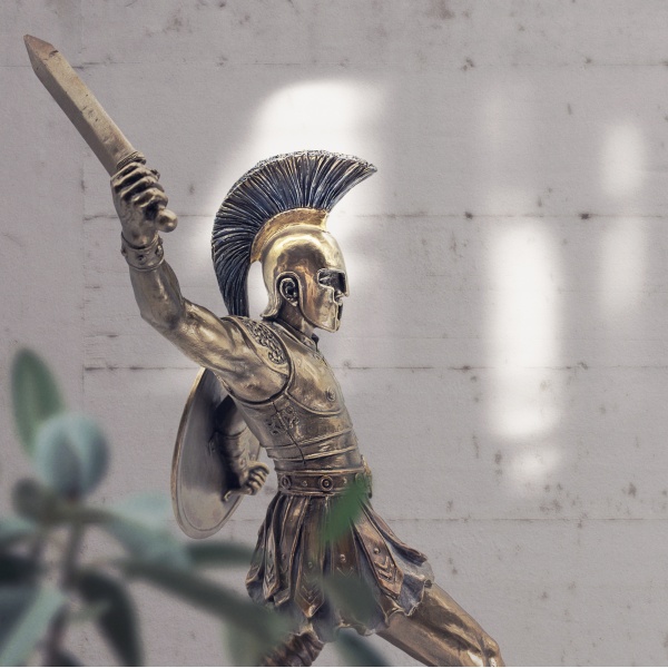 Truva Kralı Hector Figürü, Bronz El Boyaması, Dekoratif Heykel 23x18.5x29.5 cm