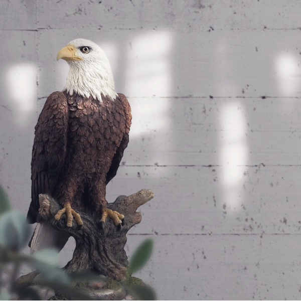 Kel Kartal Figürü, Renkli El Boyaması, Dekoratif Heykel 13x9,5x22 cm