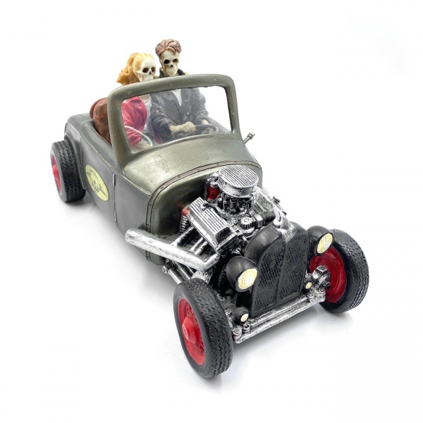 Modifiye Arabada İskelet Figürü, El Boyaması 21,5x11x11 cm