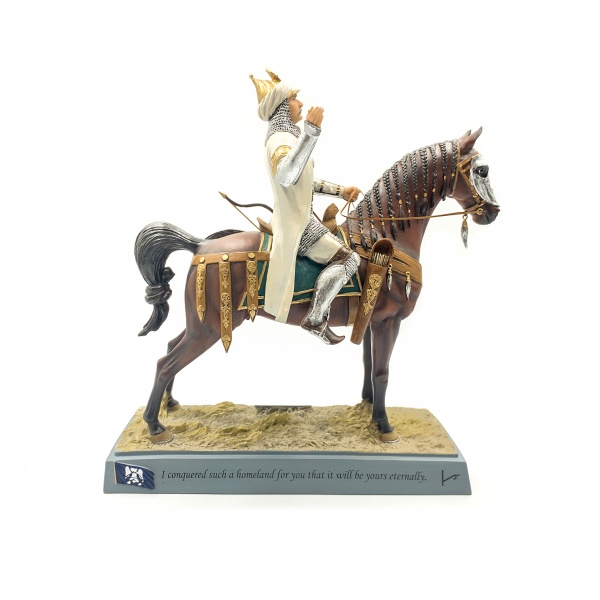 At Üzerinde Sultan Alparslan Figürü, El Boyaması 29x10x28 cm