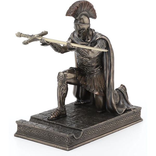 Diz Çökmüş Roma Askeri, Bronz El Boyaması, Dekoratif Heykel Kalemlik 17x9,5x18 cm