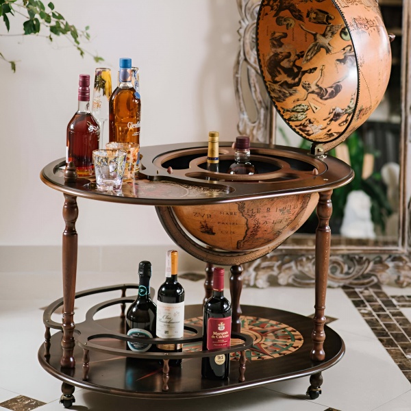 Artemide Dünya Bar İçki Sunum Servis Sehpası, XVI. Yüzyıl Haritalı (Küre çapı 50cm)