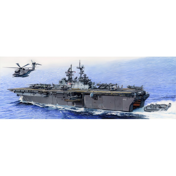 1/350 USS Iwo Jima LHD-7 Plastik Savaş Gemisi Maket Kiti