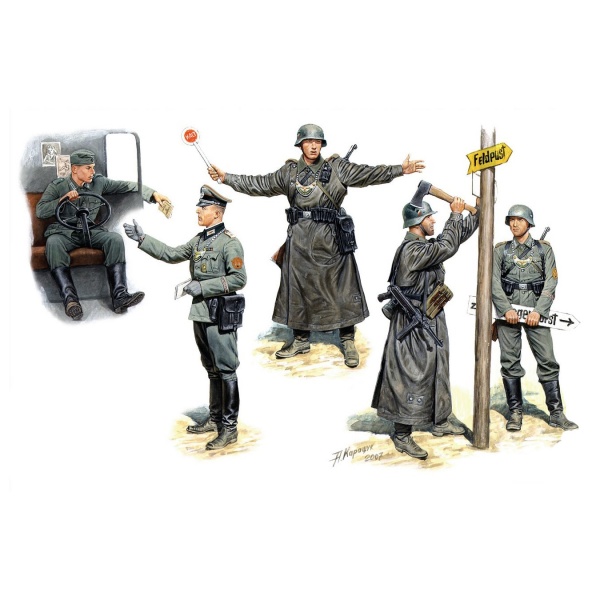 1/35 Alman Jandarma Ekibi Plastik Figür Kiti