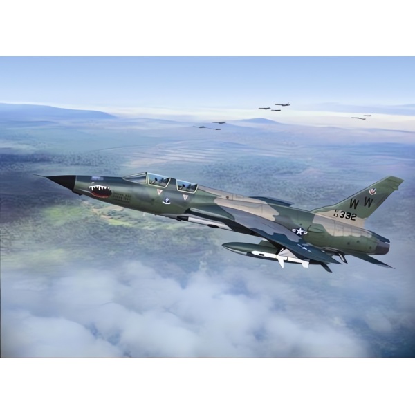 1/72 US. F-105G Thunderchief Plastik Uçak Maket Kiti