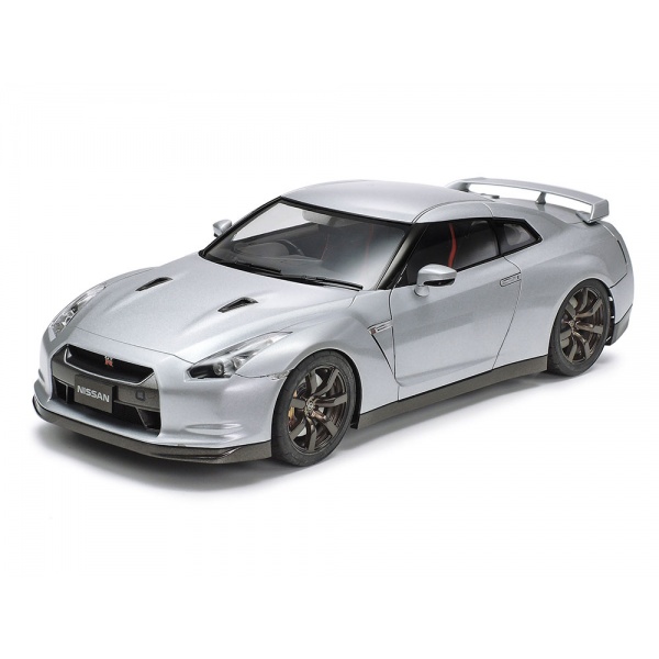 1/24 Nissan GT-R Plastik Maket Kiti
