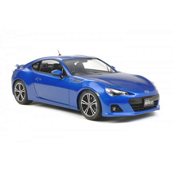 1/24 Subaru BRZ Plastik Araba Maket Kiti