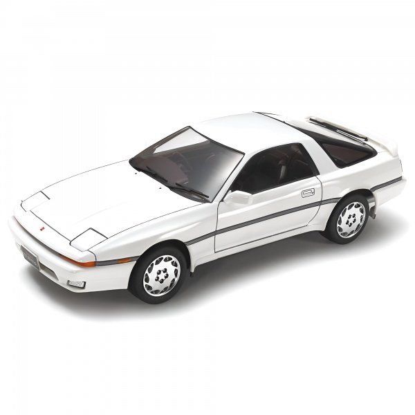1/24 Toyota Supra 3.0 GT Plastik Araba Maket Kiti