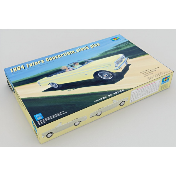 1/25 64 Futura Convertible Plastik  Araba Maket Kiti